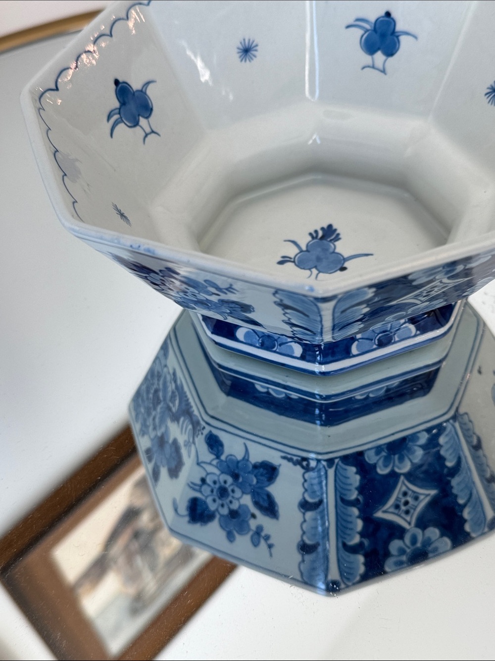 Delft Octagonal Bowl - Picture 3 of 4